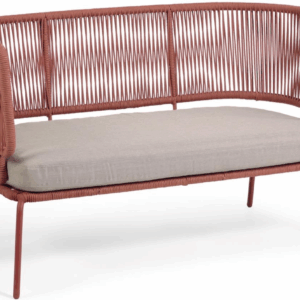 Udendørs 2-personers sofa Kave Home Nadin nordisk moderne lounge sofa lyserød galvaniseret stål håndvævede remme